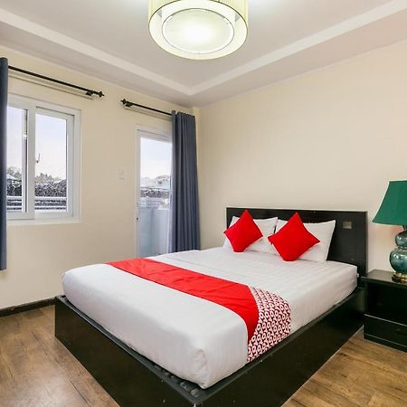 Oyo 438 Small Bay Hotel Ho Chi Minh-Byen Eksteriør billede
