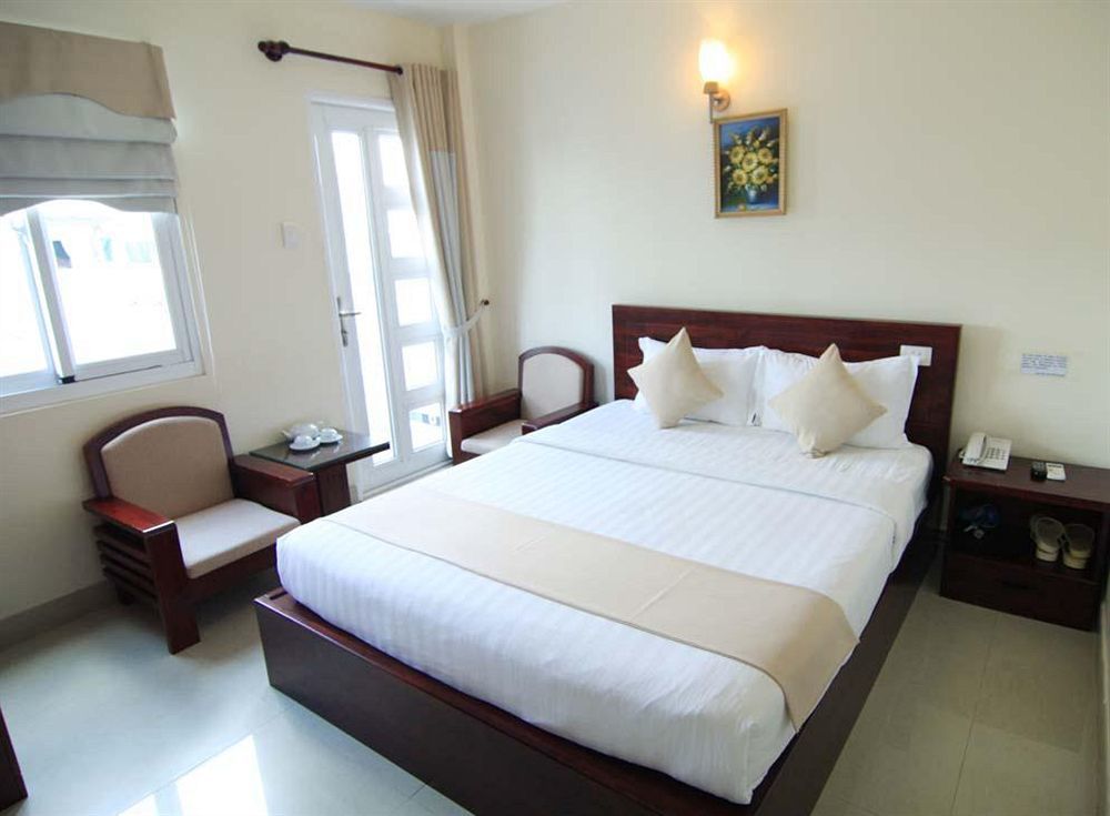Oyo 438 Small Bay Hotel Ho Chi Minh-Byen Eksteriør billede