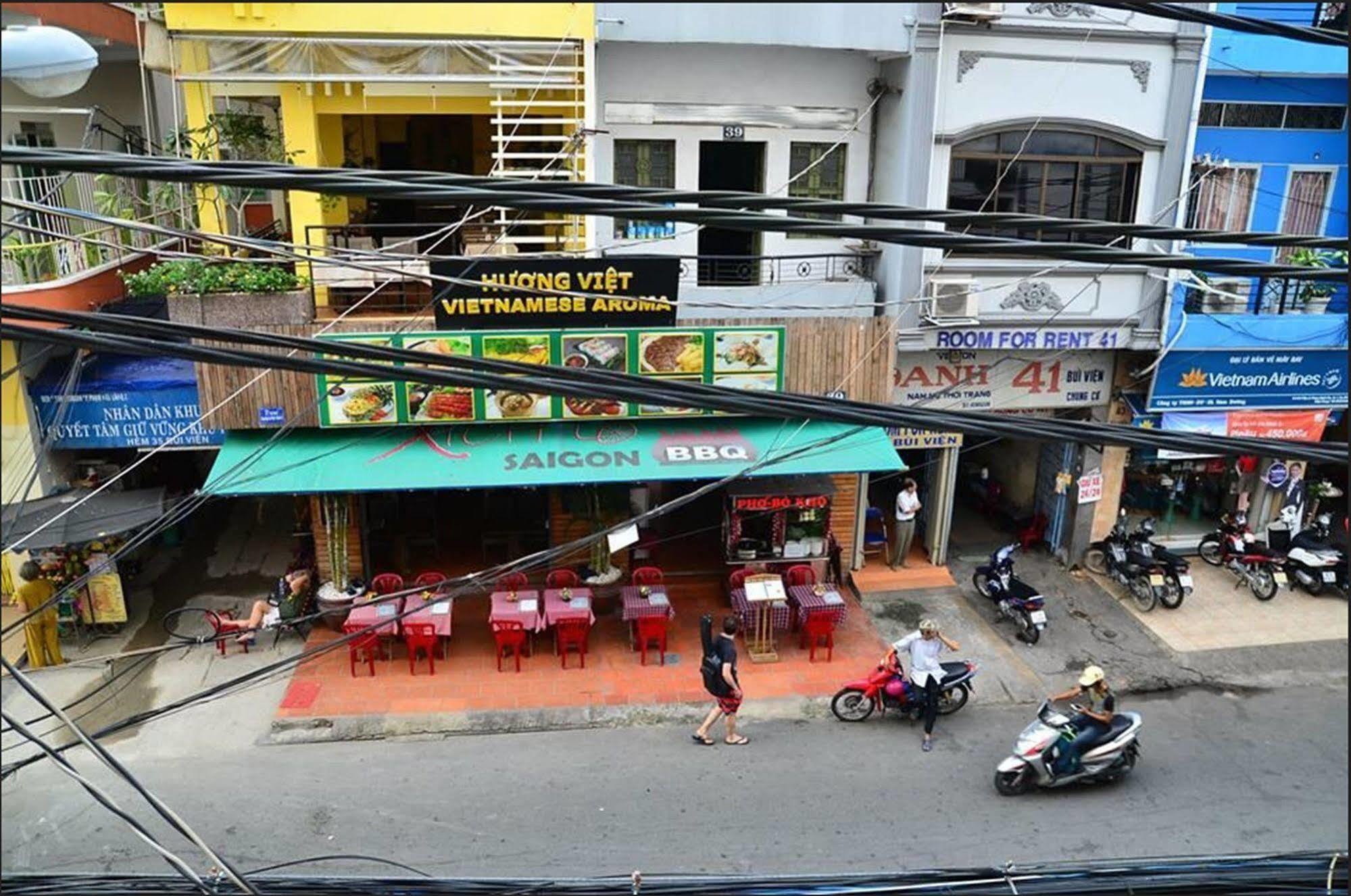 Oyo 438 Small Bay Hotel Ho Chi Minh-Byen Eksteriør billede