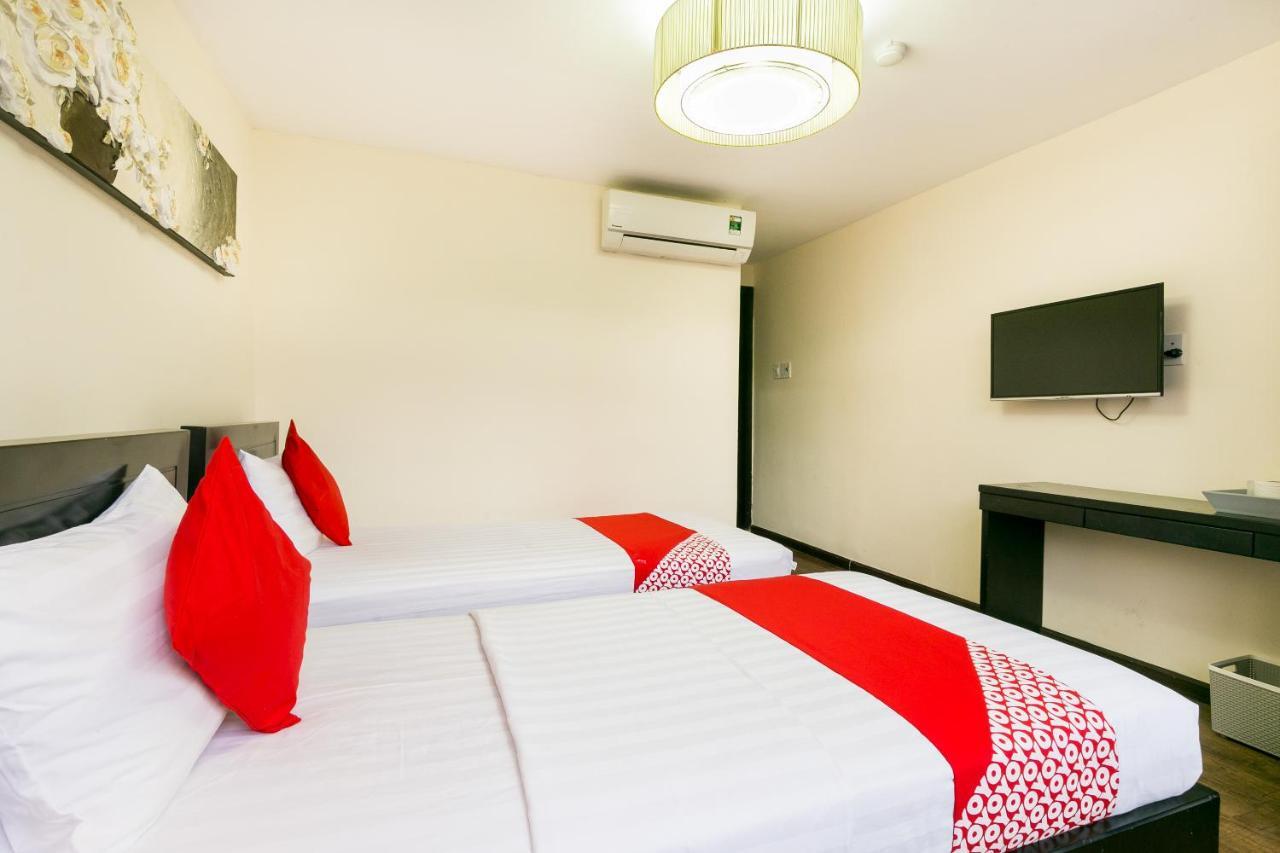 Oyo 438 Small Bay Hotel Ho Chi Minh-Byen Eksteriør billede