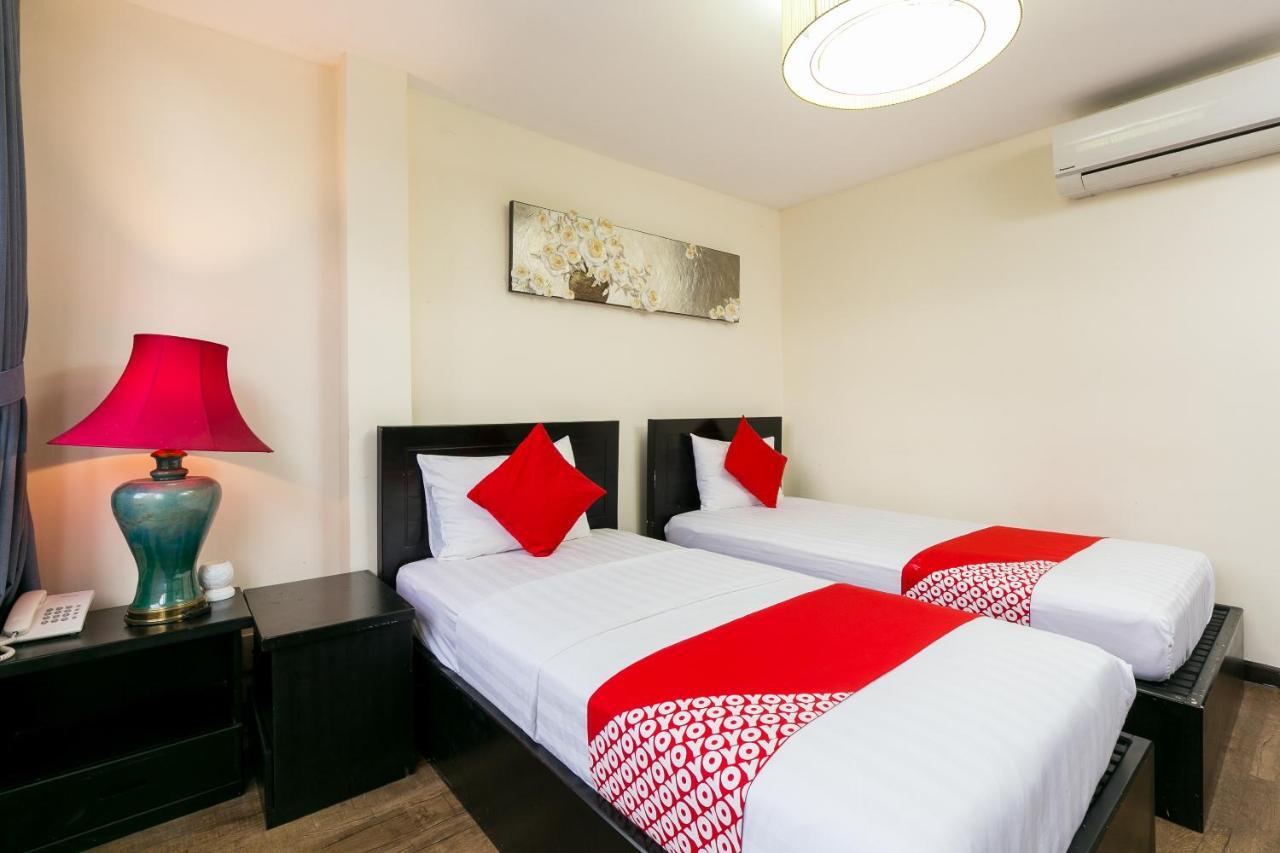 Oyo 438 Small Bay Hotel Ho Chi Minh-Byen Eksteriør billede